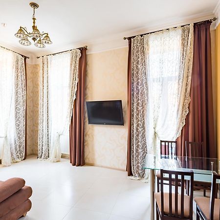 לבוב Leogrand Apartments On Doroshenka Street 1 מראה חיצוני תמונה